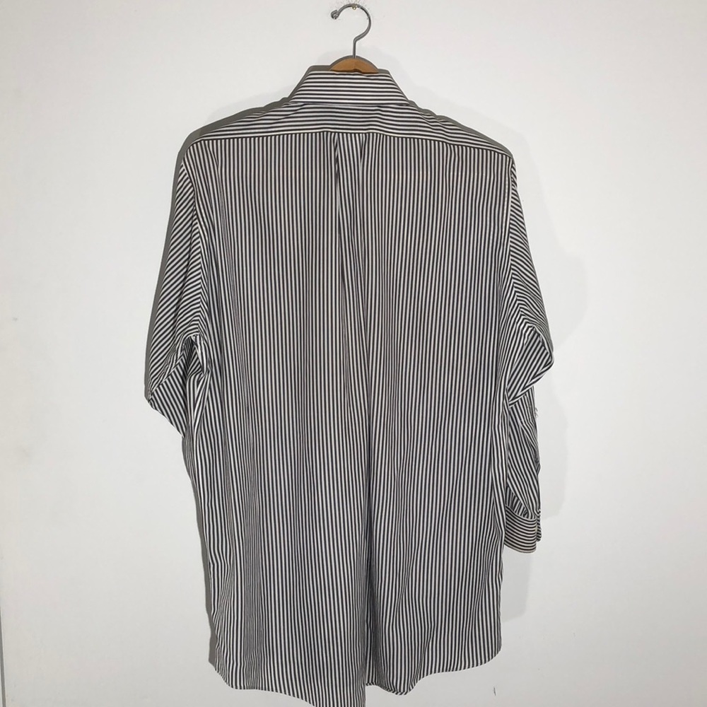 BROOKS BROTHERS dress shirt. - Picture 8 of 8